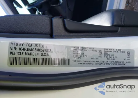 2021 Jeep Grand Cherokee Laredo X 4X2 from USA, damaged, VIN 1C4RJEAG3MC597842